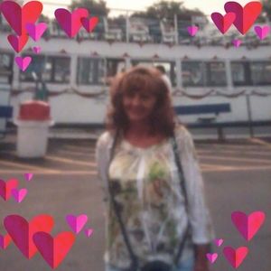 Meet your Posher, Brenda